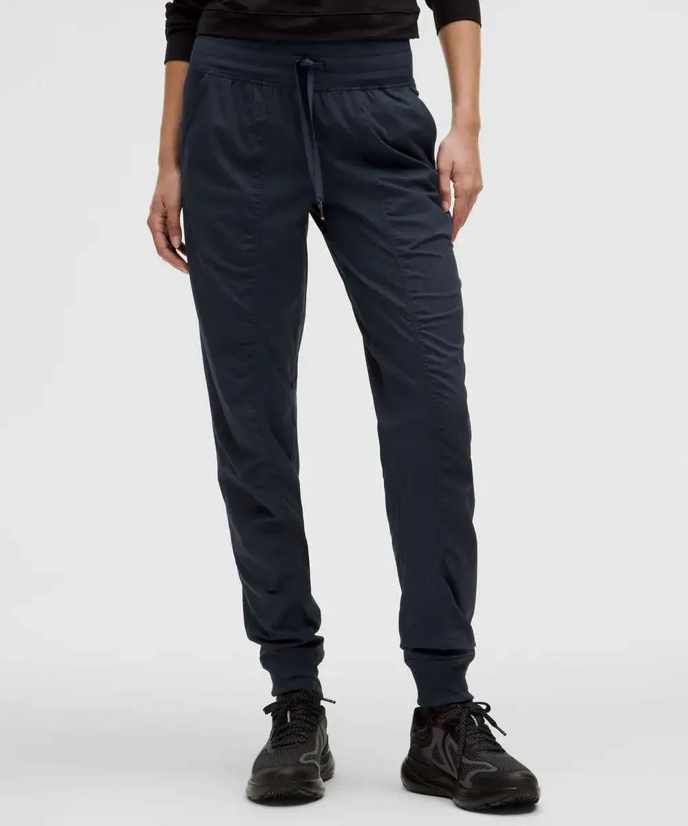 Lululemon Dance Studio Mid-Rise Jogger in True Navy size 6